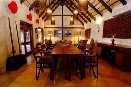 印德洛弗河滨小屋 Karongwe Game Reserve 外观 照片